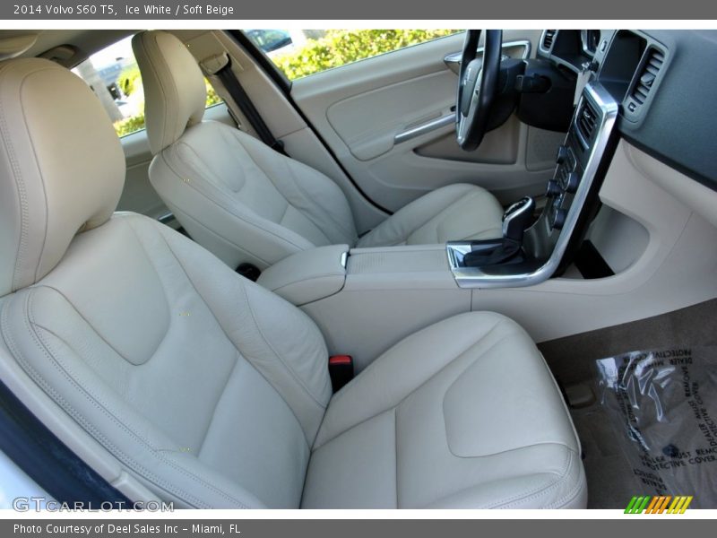 Ice White / Soft Beige 2014 Volvo S60 T5