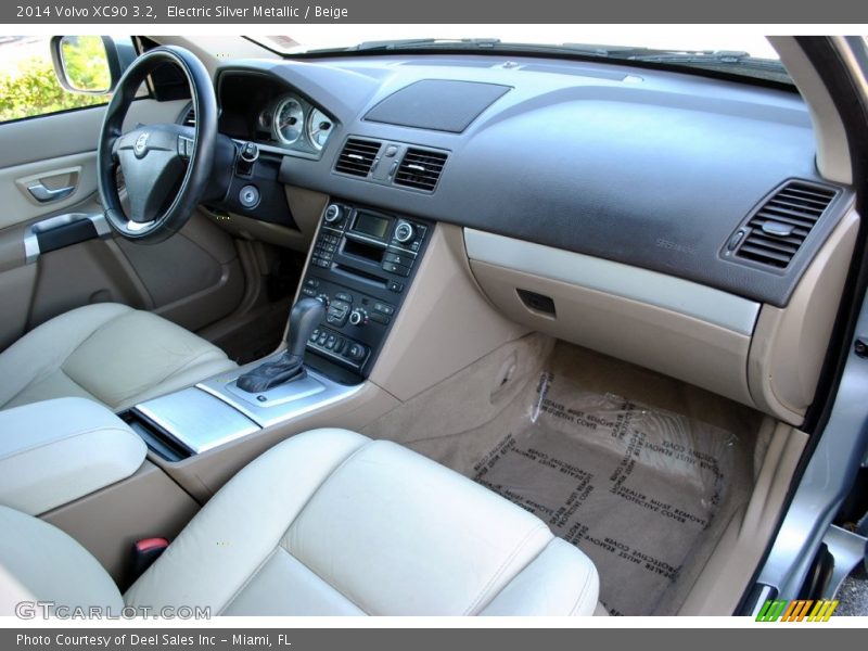 Electric Silver Metallic / Beige 2014 Volvo XC90 3.2
