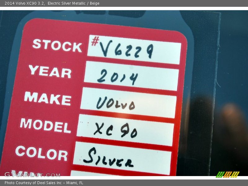 Electric Silver Metallic / Beige 2014 Volvo XC90 3.2