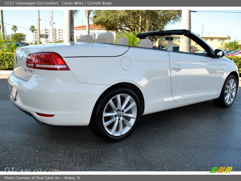 Candy White / Cornsilk Beige 2013 Volkswagen Eos Komfort