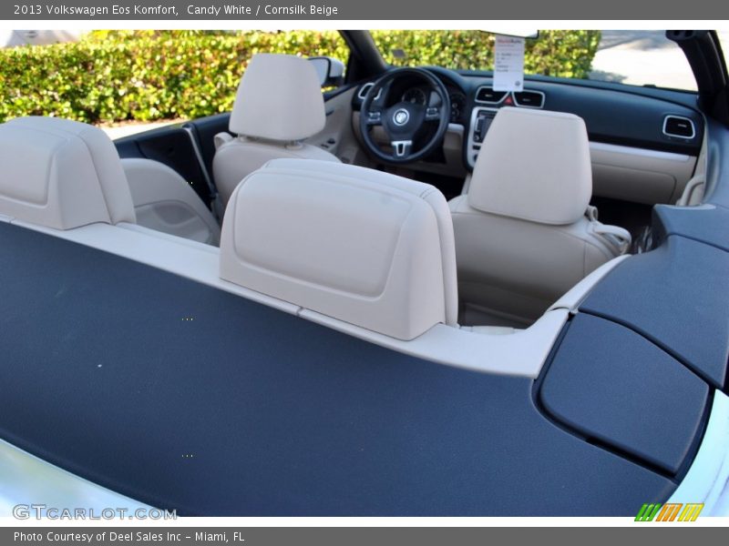 Candy White / Cornsilk Beige 2013 Volkswagen Eos Komfort