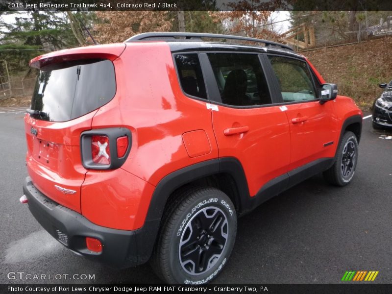  2016 Renegade Trailhawk 4x4 Colorado Red