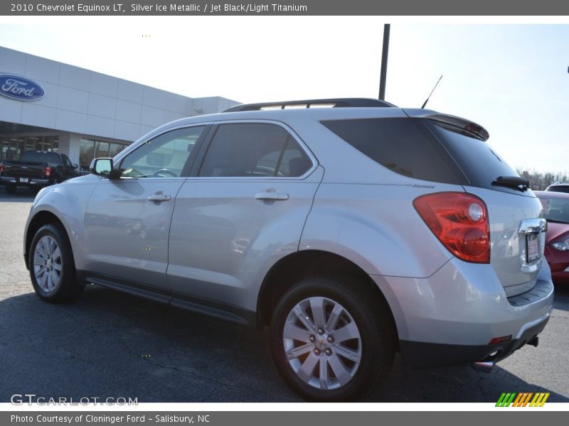 Silver Ice Metallic / Jet Black/Light Titanium 2010 Chevrolet Equinox LT