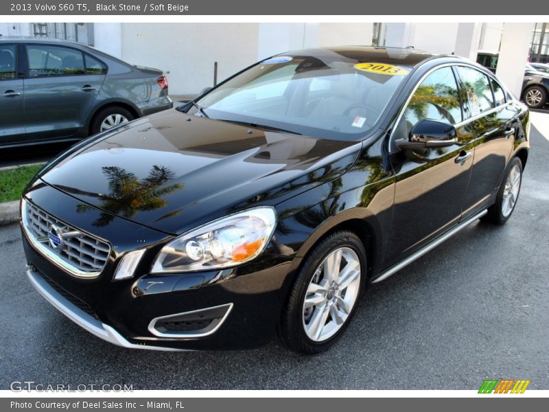 Black Stone / Soft Beige 2013 Volvo S60 T5