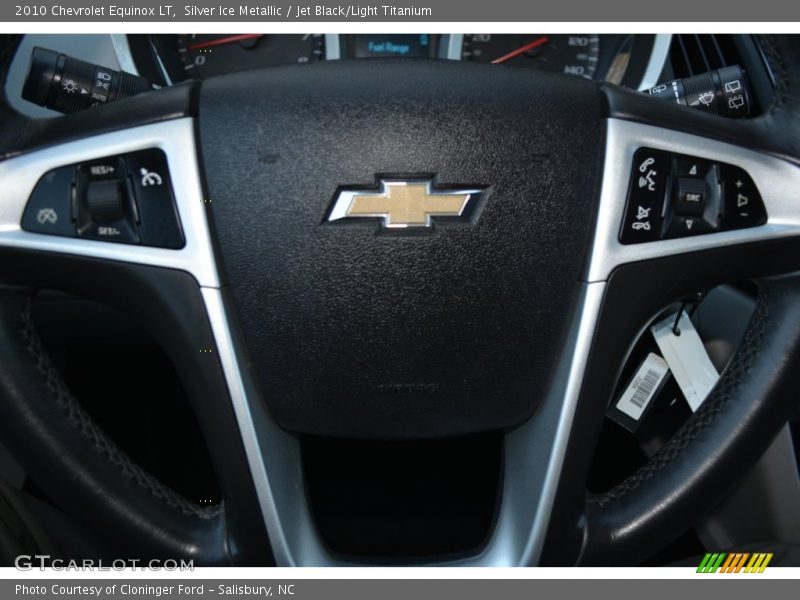 Silver Ice Metallic / Jet Black/Light Titanium 2010 Chevrolet Equinox LT