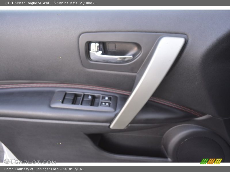 Silver Ice Metallic / Black 2011 Nissan Rogue SL AWD