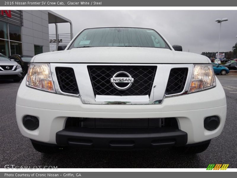 Glacier White / Steel 2016 Nissan Frontier SV Crew Cab