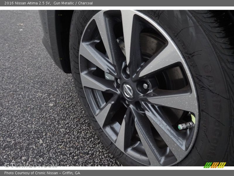 Gun Metallic / Charcoal 2016 Nissan Altima 2.5 SV