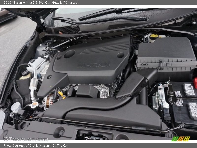 Gun Metallic / Charcoal 2016 Nissan Altima 2.5 SV