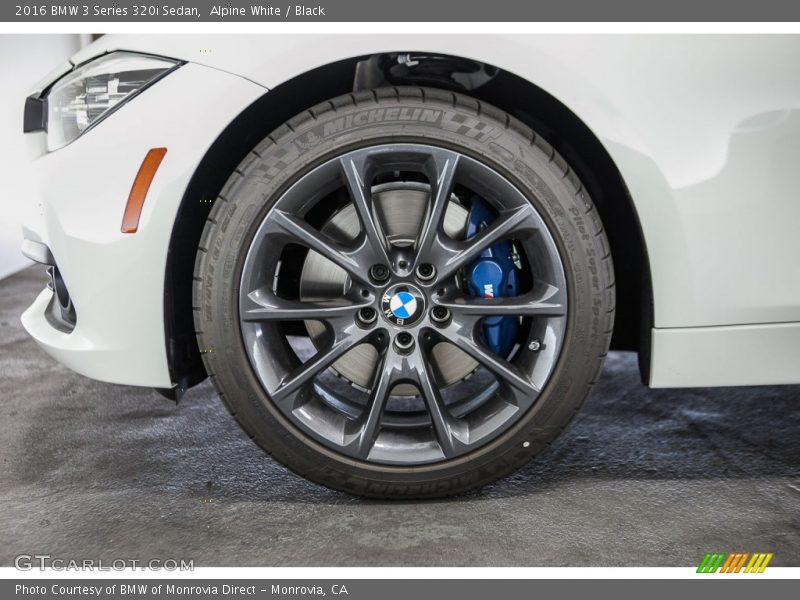 Alpine White / Black 2016 BMW 3 Series 320i Sedan