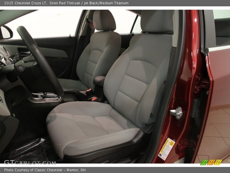 Siren Red Tintcoat / Jet Black/Medium Titanium 2015 Chevrolet Cruze LT