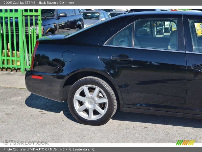 Black Raven / Cashmere 2006 Cadillac STS V6