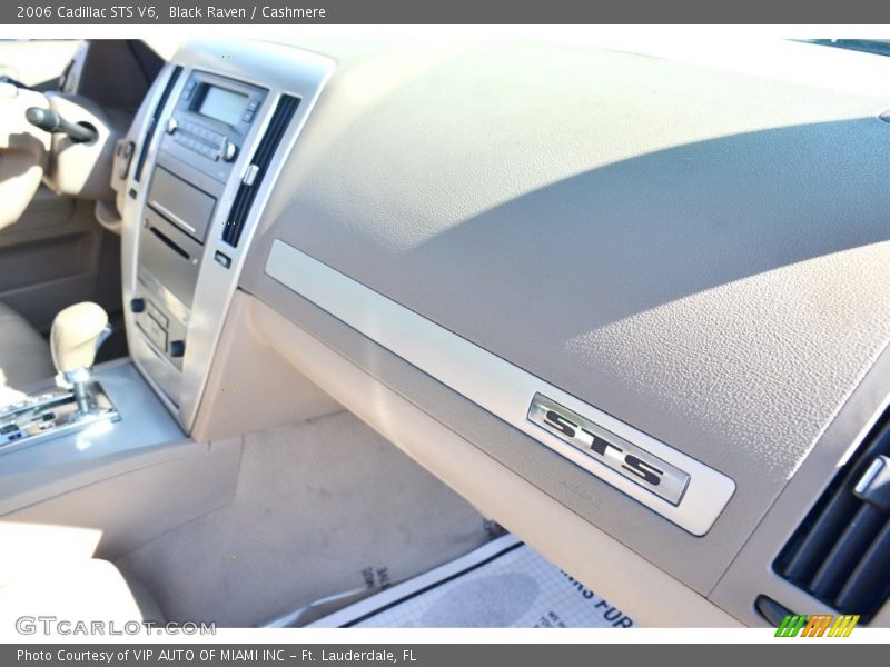 Black Raven / Cashmere 2006 Cadillac STS V6