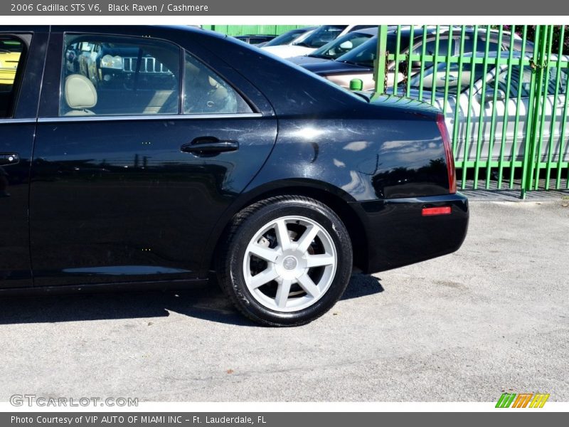 Black Raven / Cashmere 2006 Cadillac STS V6