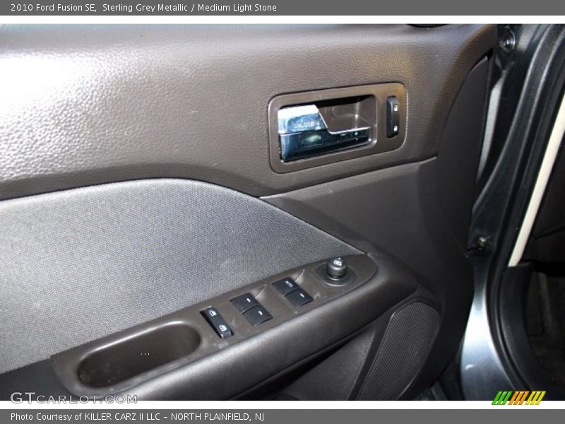 Sterling Grey Metallic / Medium Light Stone 2010 Ford Fusion SE