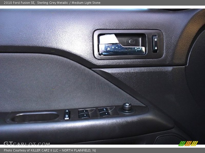 Sterling Grey Metallic / Medium Light Stone 2010 Ford Fusion SE