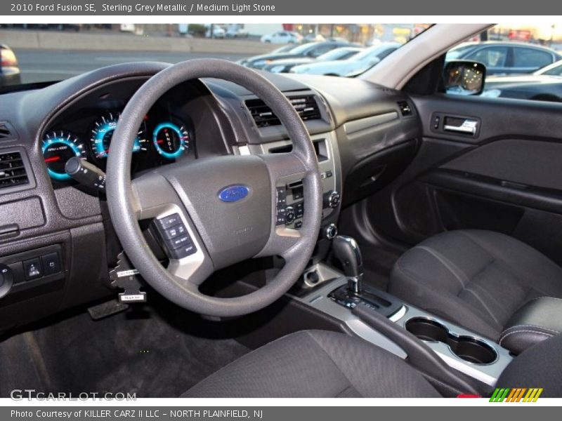 Sterling Grey Metallic / Medium Light Stone 2010 Ford Fusion SE