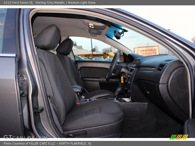 Sterling Grey Metallic / Medium Light Stone 2010 Ford Fusion SE
