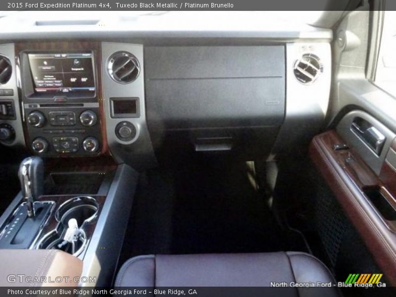 Tuxedo Black Metallic / Platinum Brunello 2015 Ford Expedition Platinum 4x4