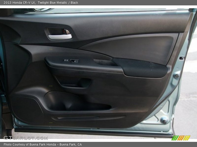 Twilight Blue Metallic / Black 2013 Honda CR-V LX