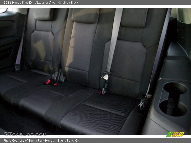 Alabaster Silver Metallic / Black 2011 Honda Pilot EX
