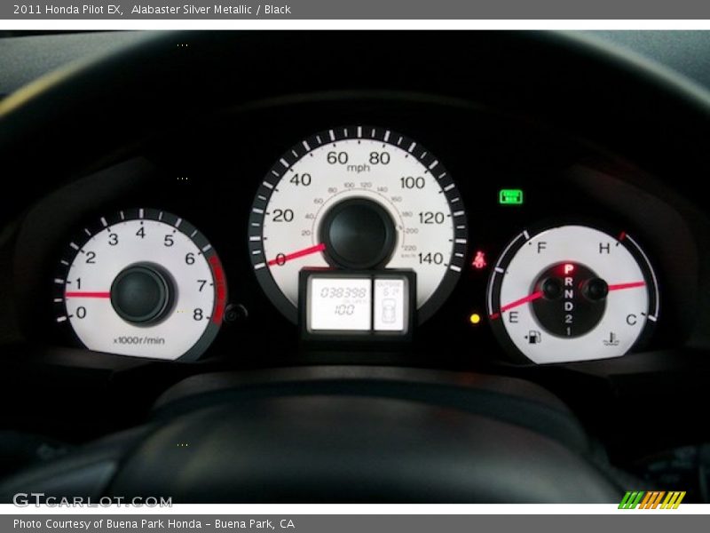 Alabaster Silver Metallic / Black 2011 Honda Pilot EX