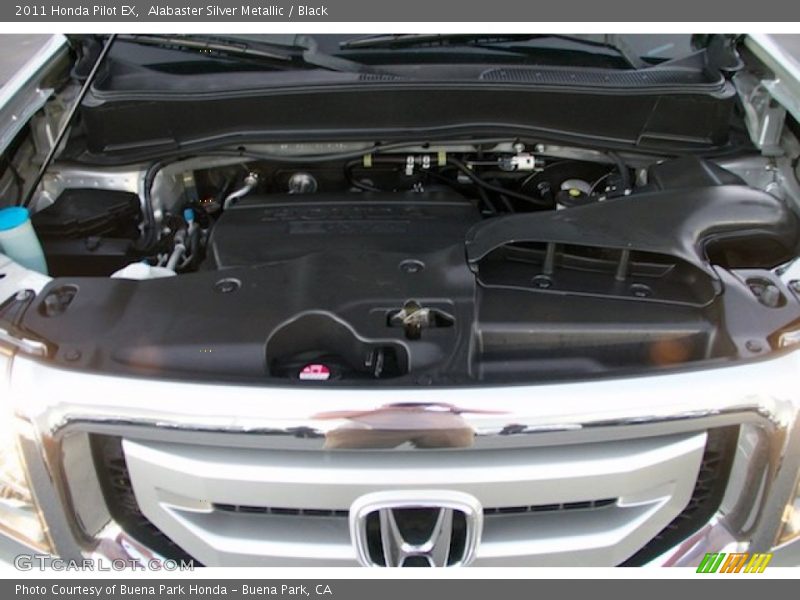 Alabaster Silver Metallic / Black 2011 Honda Pilot EX