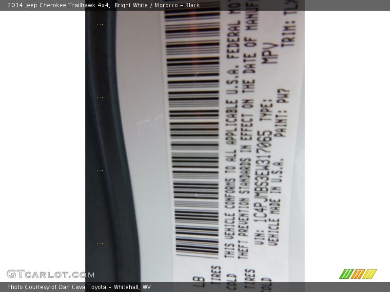 Bright White / Morocco - Black 2014 Jeep Cherokee Trailhawk 4x4