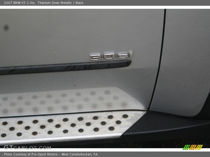 Titanium Silver Metallic / Black 2007 BMW X5 3.0si