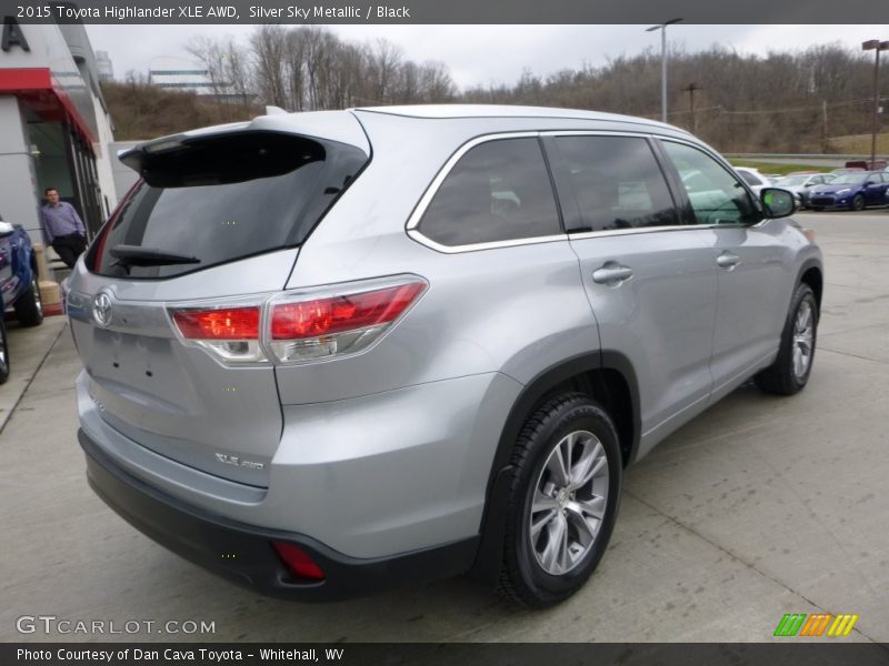 Silver Sky Metallic / Black 2015 Toyota Highlander XLE AWD