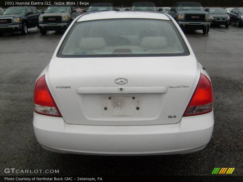 Noble White / Beige 2001 Hyundai Elantra GLS