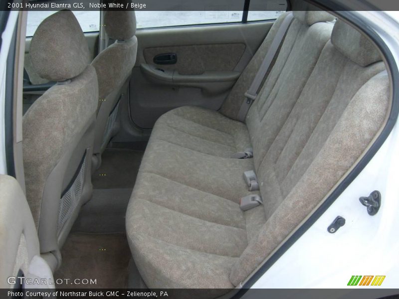 Noble White / Beige 2001 Hyundai Elantra GLS