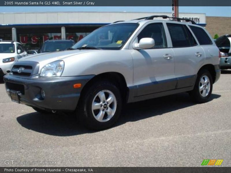 Smart Silver / Gray 2005 Hyundai Santa Fe GLS 4WD