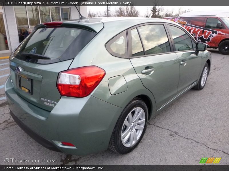 Jasmine Green Metallic / Ivory 2016 Subaru Impreza 2.0i Premium 5-door