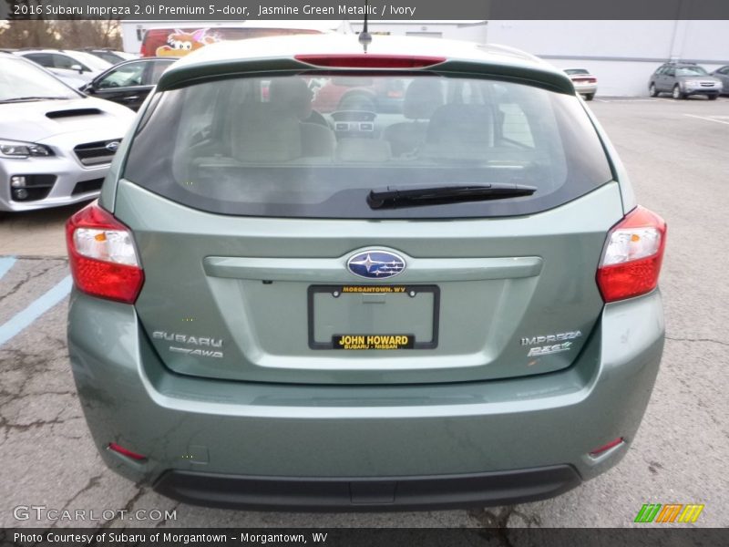 Jasmine Green Metallic / Ivory 2016 Subaru Impreza 2.0i Premium 5-door