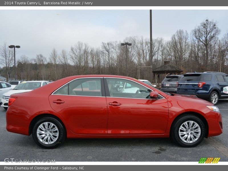 Barcelona Red Metallic / Ivory 2014 Toyota Camry L