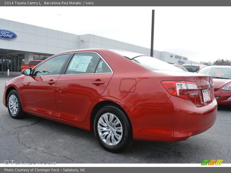 Barcelona Red Metallic / Ivory 2014 Toyota Camry L