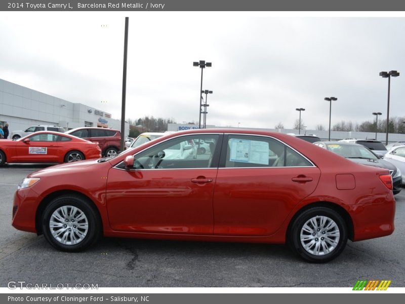 Barcelona Red Metallic / Ivory 2014 Toyota Camry L