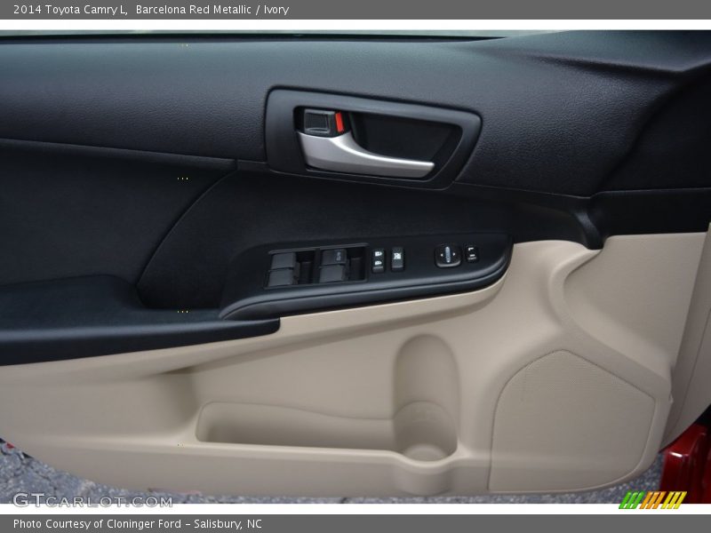 Barcelona Red Metallic / Ivory 2014 Toyota Camry L