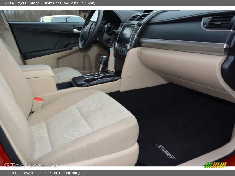Barcelona Red Metallic / Ivory 2014 Toyota Camry L