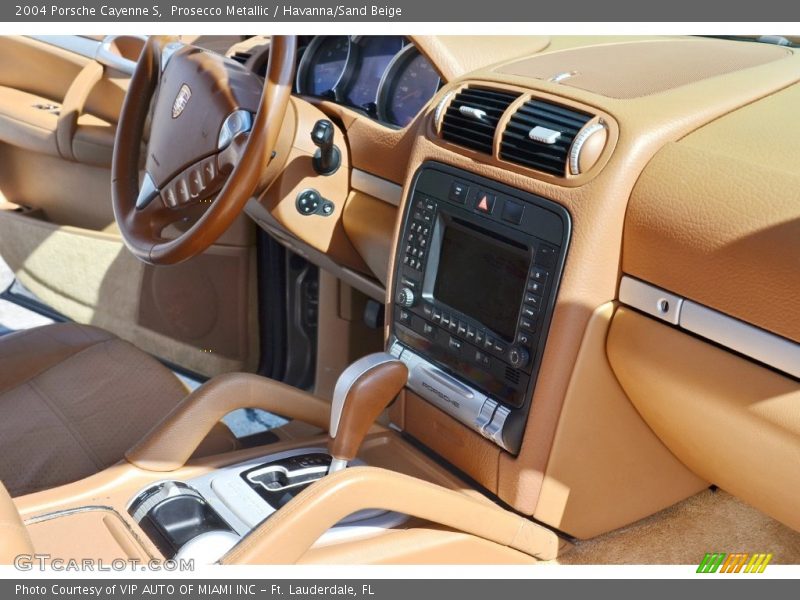 Prosecco Metallic / Havanna/Sand Beige 2004 Porsche Cayenne S