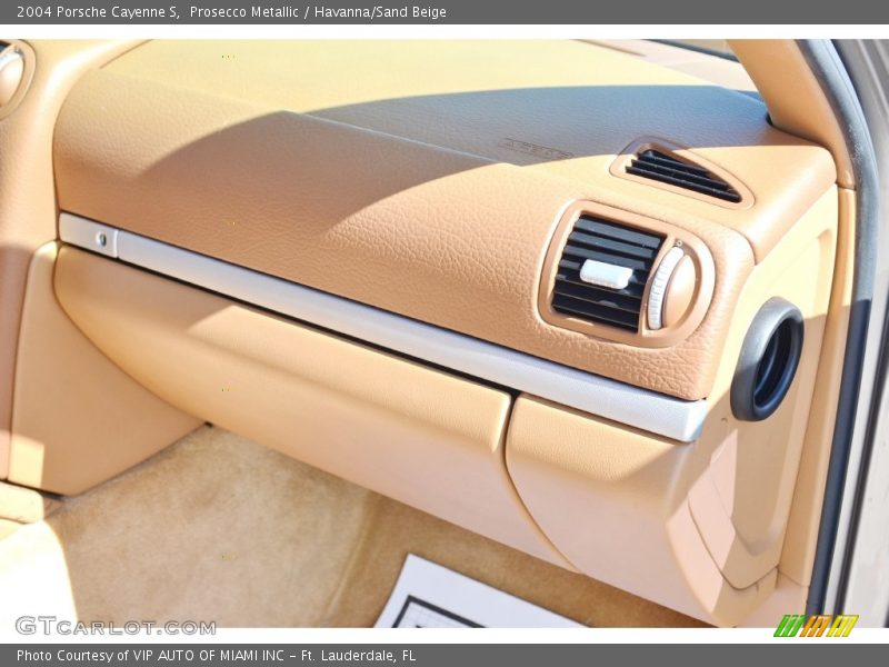Prosecco Metallic / Havanna/Sand Beige 2004 Porsche Cayenne S