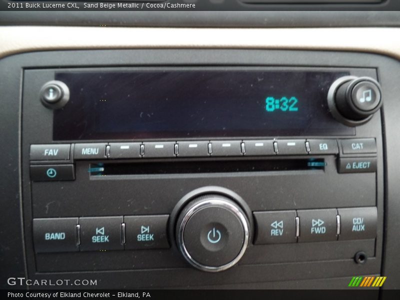 Sand Beige Metallic / Cocoa/Cashmere 2011 Buick Lucerne CXL