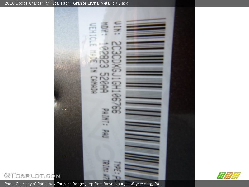 Granite Crystal Metallic / Black 2016 Dodge Charger R/T Scat Pack