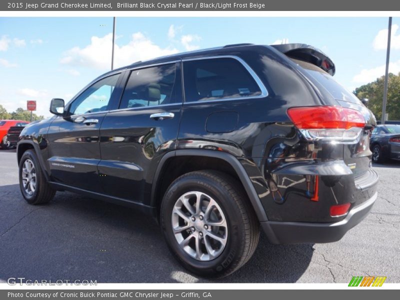 Brilliant Black Crystal Pearl / Black/Light Frost Beige 2015 Jeep Grand Cherokee Limited