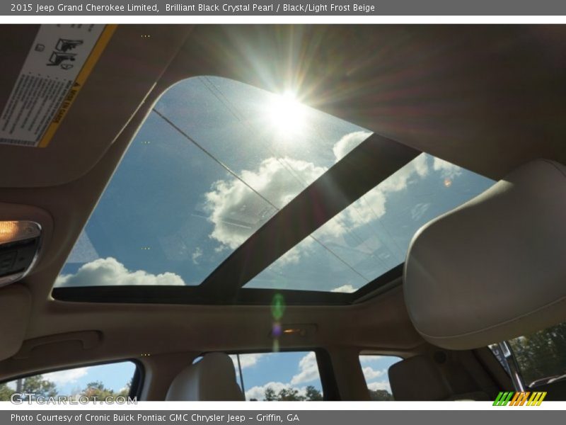 Brilliant Black Crystal Pearl / Black/Light Frost Beige 2015 Jeep Grand Cherokee Limited