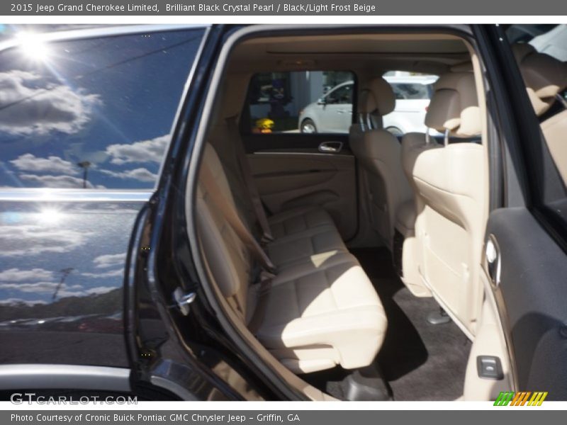 Brilliant Black Crystal Pearl / Black/Light Frost Beige 2015 Jeep Grand Cherokee Limited