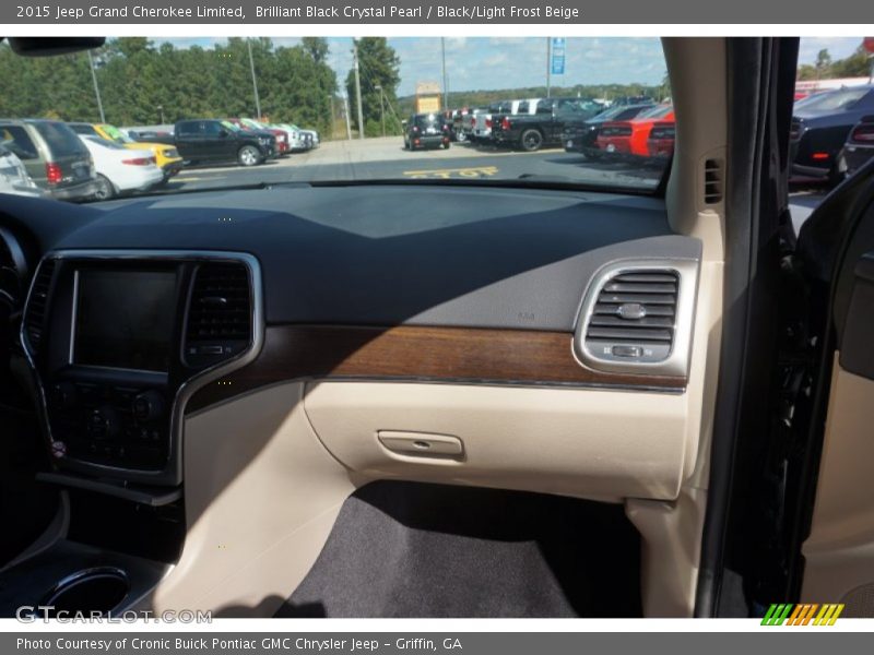 Brilliant Black Crystal Pearl / Black/Light Frost Beige 2015 Jeep Grand Cherokee Limited