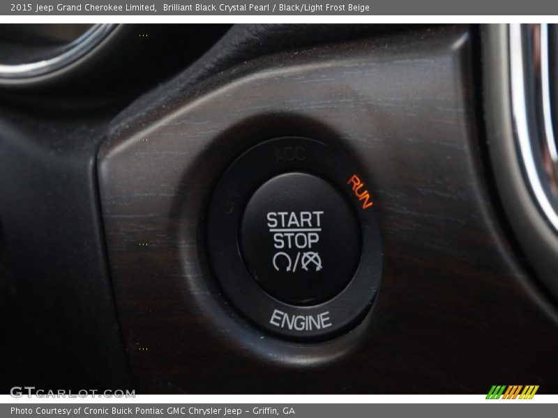Brilliant Black Crystal Pearl / Black/Light Frost Beige 2015 Jeep Grand Cherokee Limited