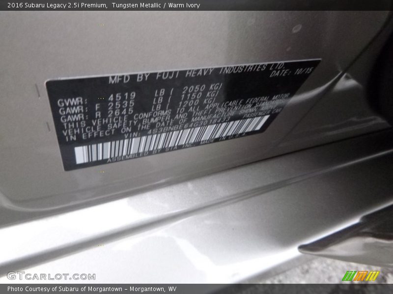 Tungsten Metallic / Warm Ivory 2016 Subaru Legacy 2.5i Premium